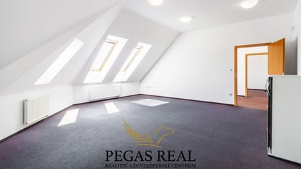 Pronájem kanceláře 67 m², Modřice