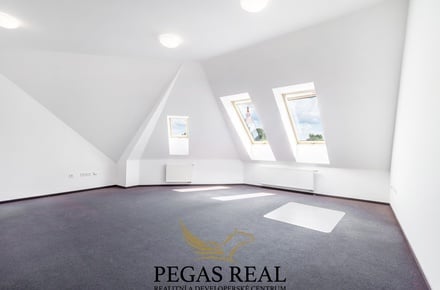 Pronájem kanceláře 67 m², Modřice