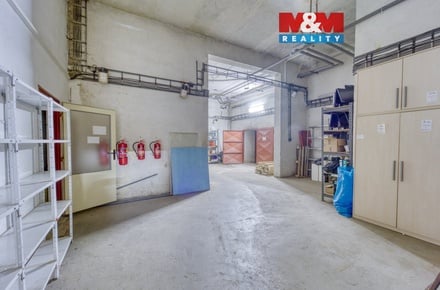 Pronájem skladu 371 m², Plzeň 3
