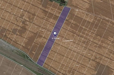 Prodej podílu 1/2 pole 2 888 m², Hustopeče nad Bečvou