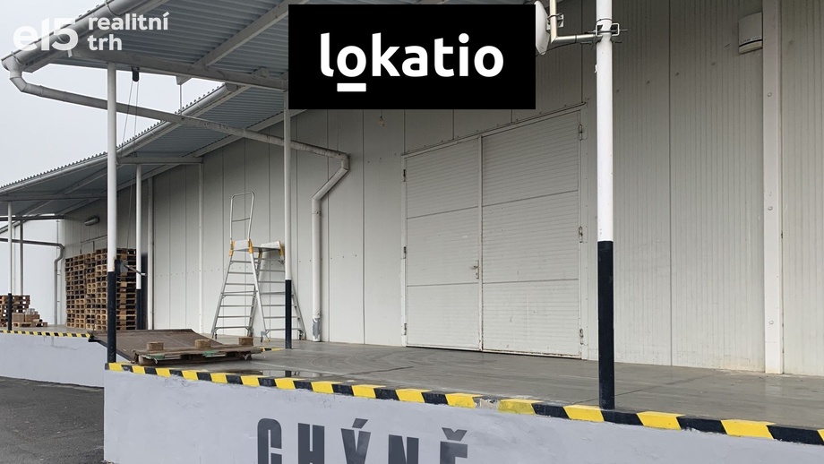 Pronájem skladu 850 m², Chýně