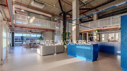 Pronájem kanceláře 458 m², Říčany