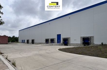 Pronájem skladu 3 000 m², Hradec Králové