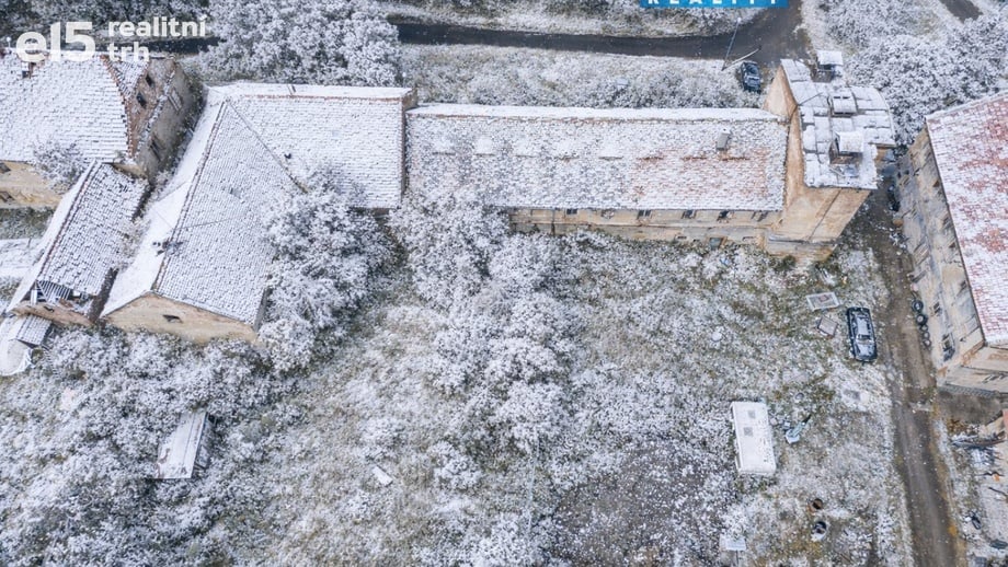 Prodej činžovního domu 1 000 m², Podbořany