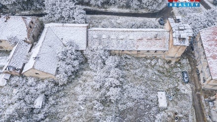 Prodej zemědělského objektu 1 000 m², Podbořany