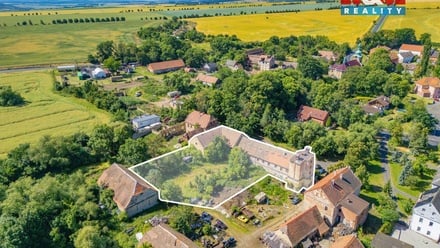 Prodej zemědělského objektu 1 000 m², Podbořany