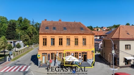 Pronájem obchodního prostoru 71 m², Šlapanice