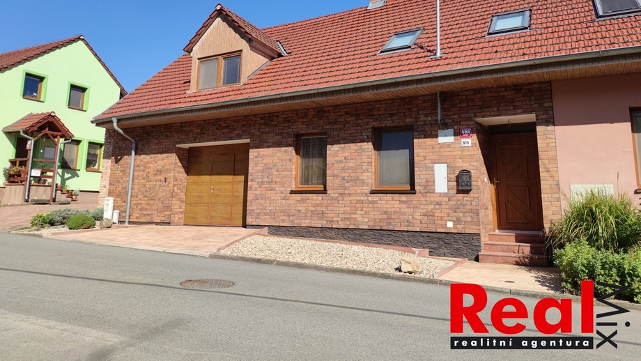 Prodej rodinné domy, 220 m² - Klobouky u Brna