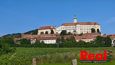 Prodej stavebního pozemku 783 m², Mikulov - část obce Mikulov