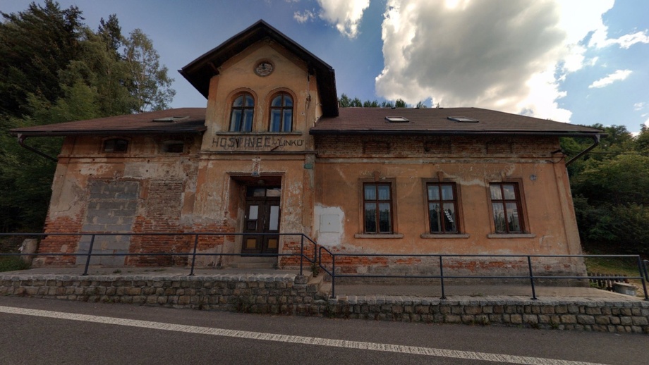 Prodej podílu 1/4 rodinné domy, 250 m² - Loužnice