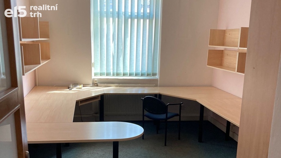 Pronájem kanceláře, 34 m² - Praha - Libeň