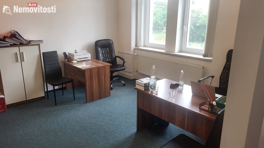 Pronájem kanceláře 34 m², Praha - Libeň
