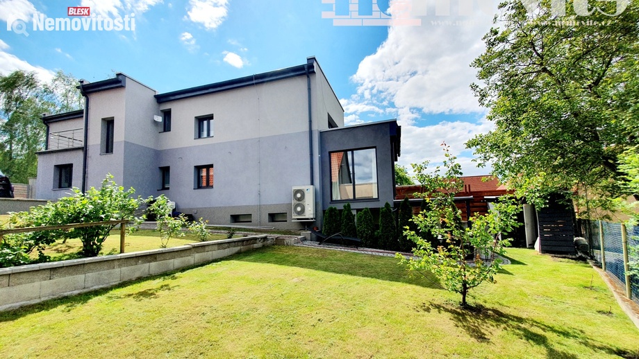 Prodej rodinného domu 179 m², Okrouhlo