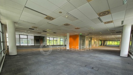 Pronájem kanceláře 1 000 m², Brno - Královo Pole