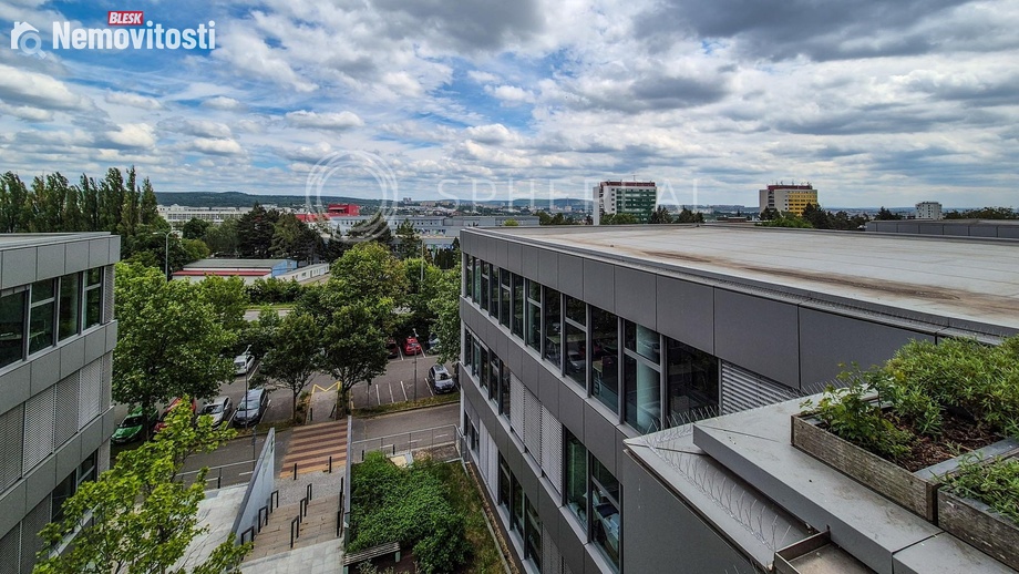 Pronájem kanceláře 1 000 m², Brno - Královo Pole