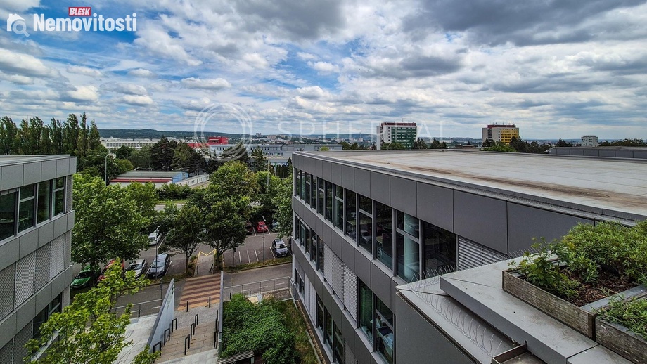 Pronájem kanceláře 1 000 m², Brno - Královo Pole