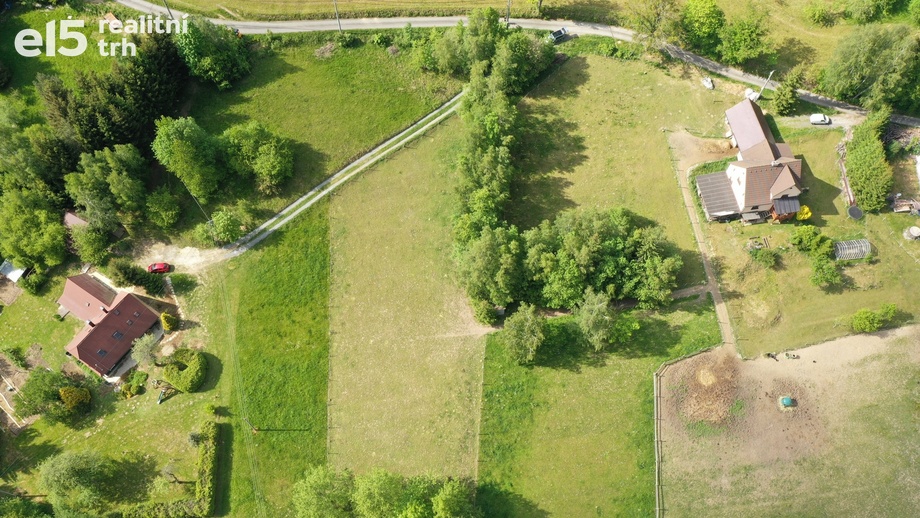 Prodej stavebního pozemku 4 072 m², Prostřední Bečva