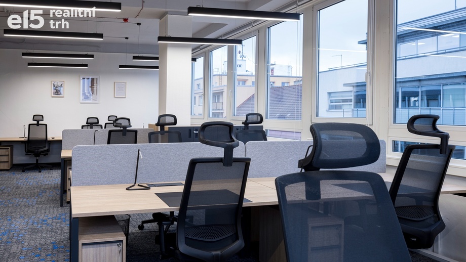 Pronájem kanceláře 50 m², Praha - Nusle