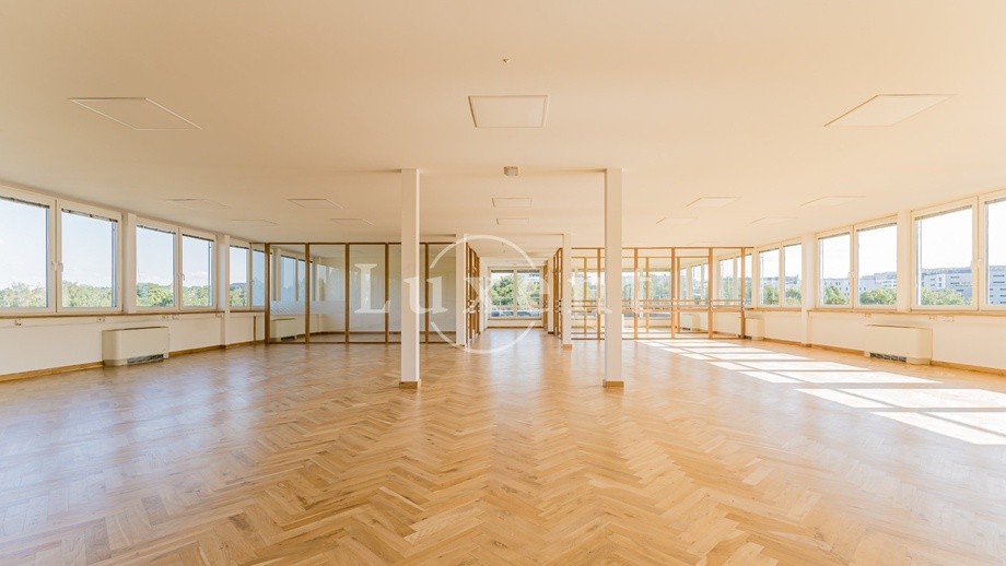 Pronájem kanceláře, 257 m² - Praha - Košíře