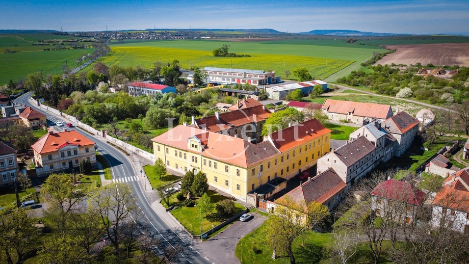 Prodej ostatní komerční nemovitosti, 3 786 m² - Cítoliby