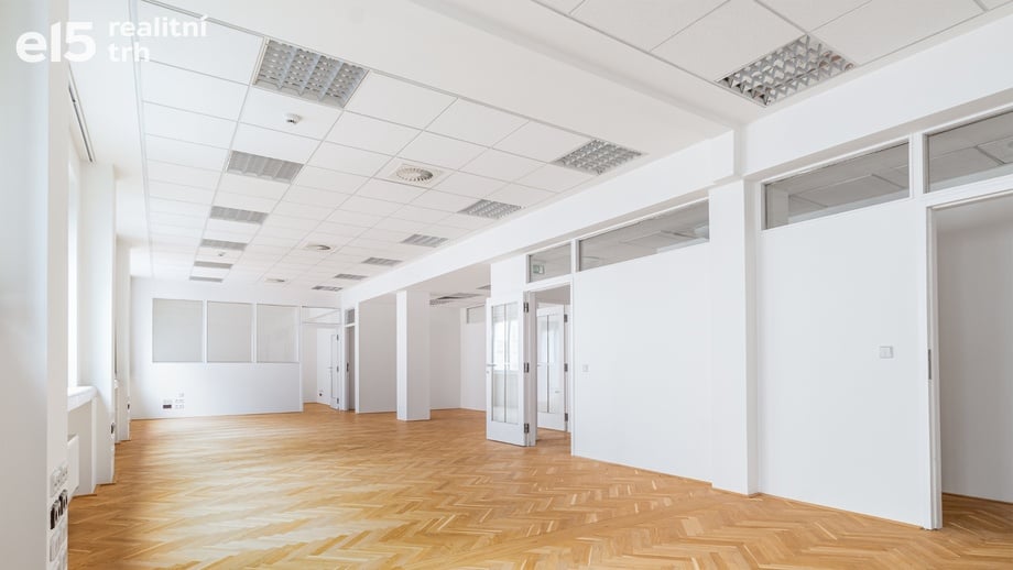 Pronájem kanceláře 194 m², Praha - Staré Město