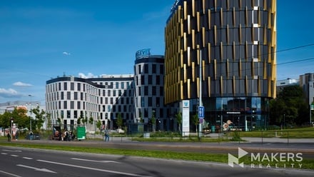 Pronájem kanceláře 525 m², Praha - Vokovice