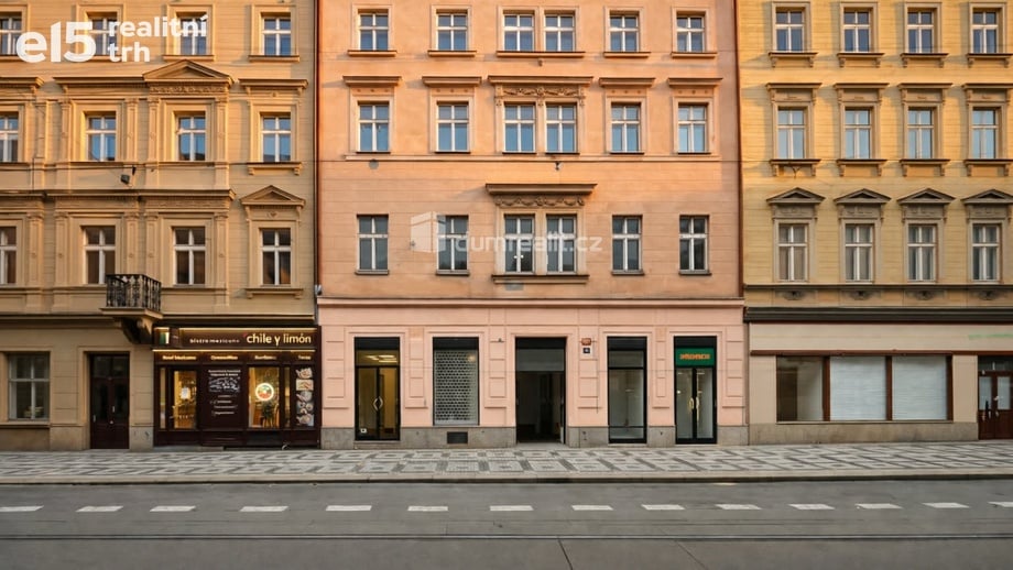 Pronájem obchodního prostoru 200 m², Praha 5