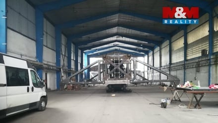 Pronájem skladu 960 m², Kladno