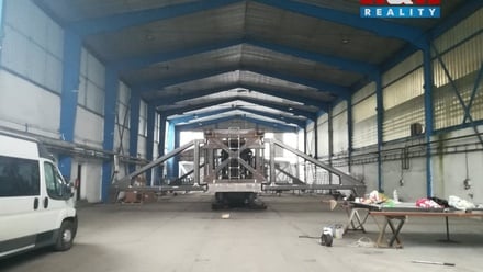 Pronájem skladu 960 m², Kladno