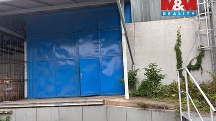 Pronájem skladu 960 m², Kladno