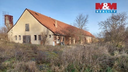 Prodej komerční nemovitosti 1 212 m², Třebovle