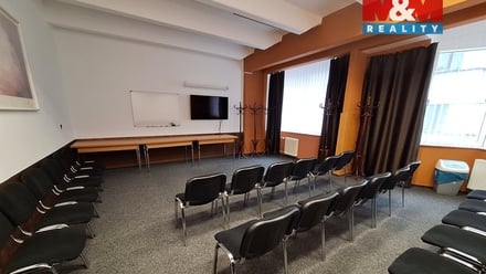 Pronájem kanceláře 40 m², Pardubice