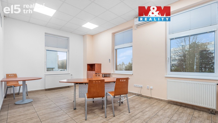 Pronájem komerční nemovitosti 44 m², Ústí nad Labem-Severní Terasa