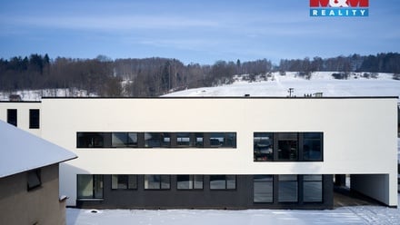 Pronájem obchodního prostoru 780 m², Hronov