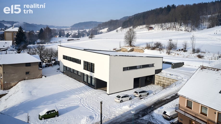 Pronájem obchodního prostoru 780 m², Hronov