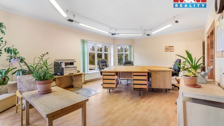 Pronájem kanceláře 127 m², Liberec (nečleněné město)