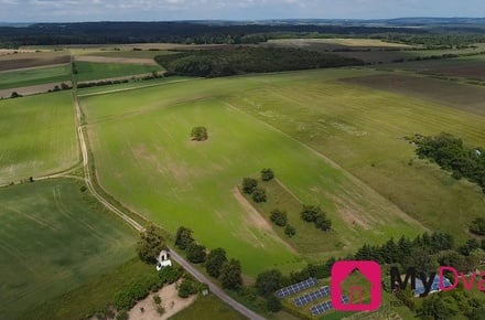 Prodej stavebního pozemku 20 723 m², Mikulovice