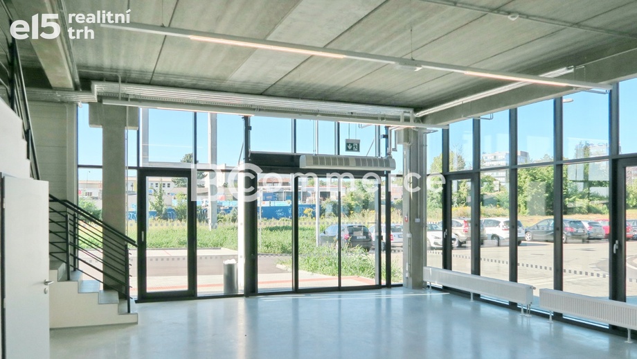 Pronájem obchodního prostoru 427 m², Brno