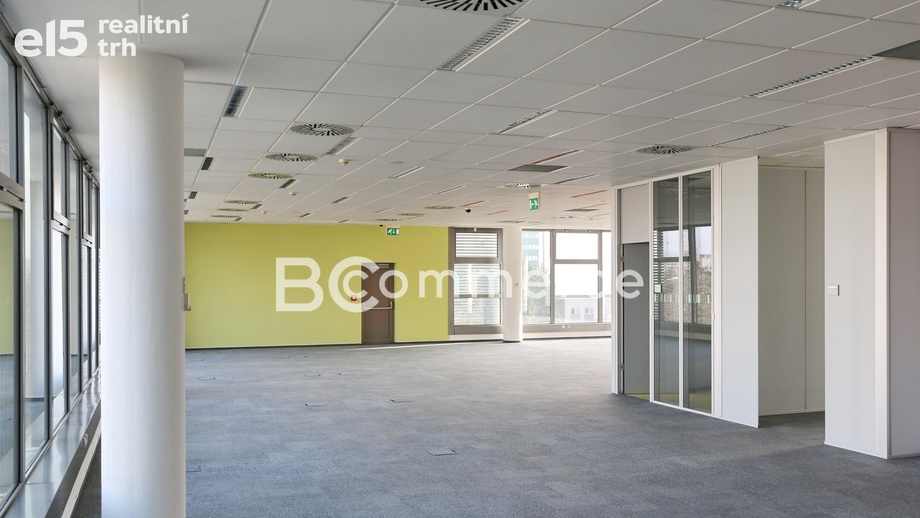 Pronájem kanceláře 600 m², Brno - Královo Pole