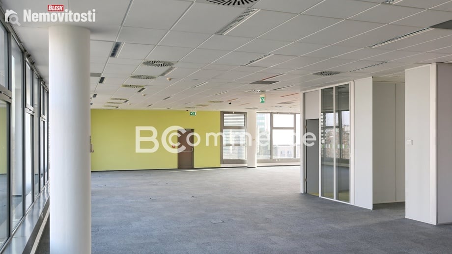 Pronájem kanceláře 600 m², Brno - Královo Pole