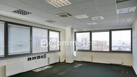 Pronájem kanceláře 300 m², Brno - Štýřice