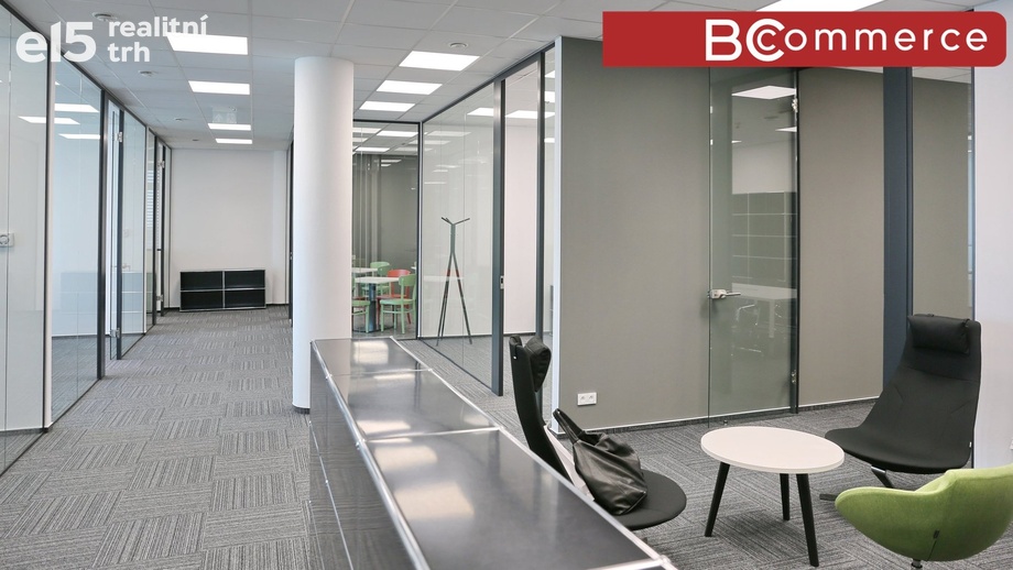 Pronájem kanceláře, 266 m² - Brno - Přízřenice