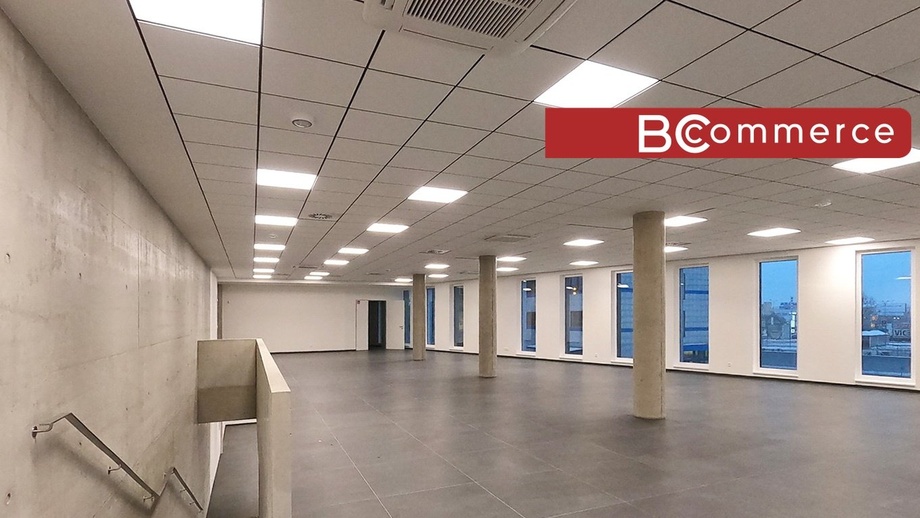 Pronájem obchodního prostoru 460 m², Brno