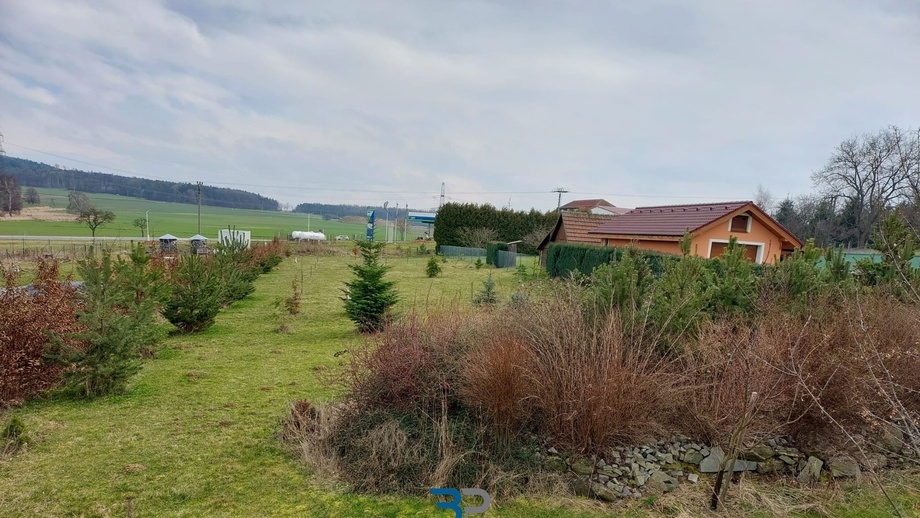 Prodej pozemky pro bydlení, 2 051 m² - Chraštice