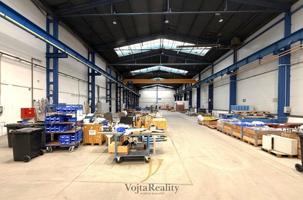 Pronájem výrobního prostoru 1 272 m², Olomouc - Chválkovice