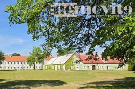 Prodej památky 2 500 m², Hatín - Jemčina