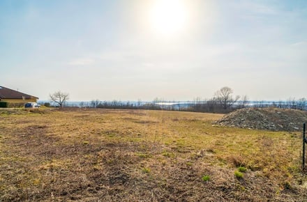 Prodej stavebního pozemku 1 009 m², Vysokov