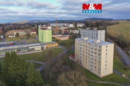 Prodej bytu 4+1 80 m², Rovná