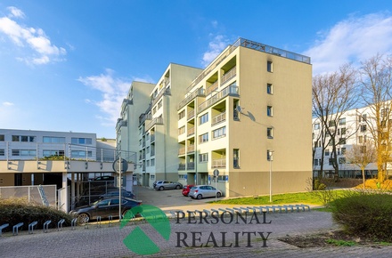Prodej bytu 4+kk 80 m², Pardubice - Polabiny
