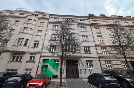 Prodej bytu 1+kk 63 m², Praha - Bubeneč